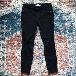 Distressed rockstar jeggings